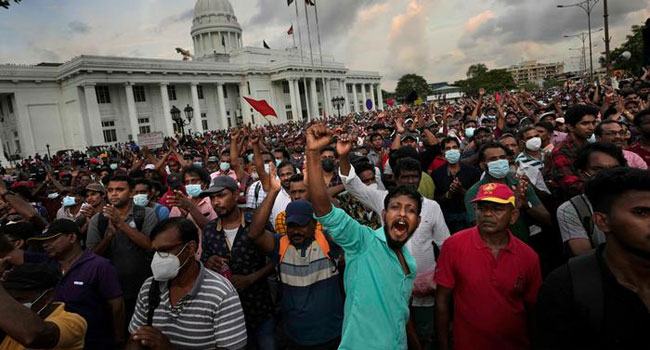 শ্রীলঙ্কাকে আইএমএফের তিন পরামর্শ
