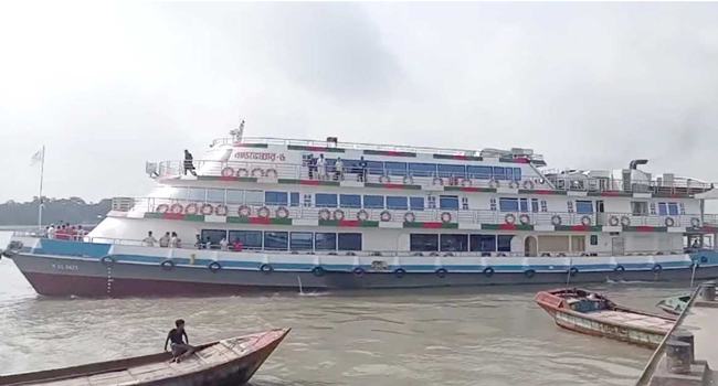 ঢাকা-বরিশাল নৌরুটে যুক্ত হলো দিবা সার্ভিস এমভি অ্যাডভেঞ্চার-৬
