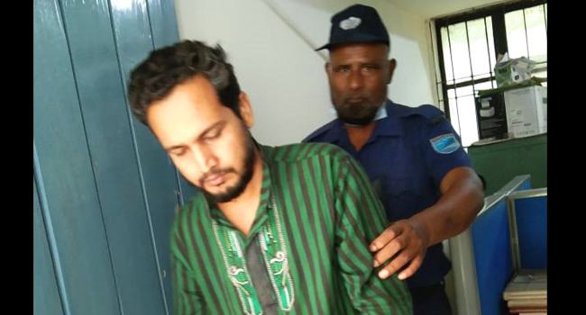 স্ত্রী ও ২ মেয়েকে হত্যা, এলাকায় আতঙ্ক ও থমথমে অবস্থা