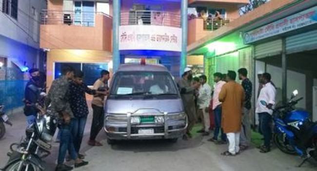 পাথরঘাটায় ক্লিনিক ম্যানেজারের চিকিৎসায় নবজাতকের মৃত্যুর অভিযোগ