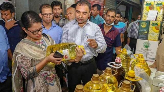 তেলতেলে খেলোয়াড়েরা এখনো অধরা