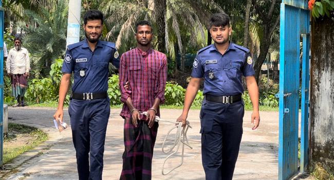 রাঙ্গাবালীতে কিশোরীকে ধর্ষণের অভিযোগে যুবক গ্রেফতার