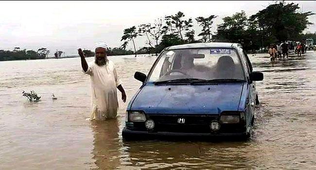 সিলেটে বন্যার শঙ্কা, ডুবে গেছে রাস্তা-ঘাট