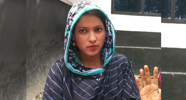 কুয়েত প্রবাসীর বাড়িতে বিয়ের দাবিতে অনশন প্রবাসী নারীর