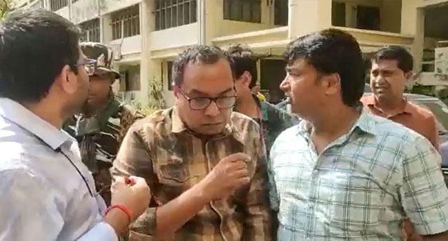 পি কে হালদারের বিরুদ্ধে দুদকের যত মামলা