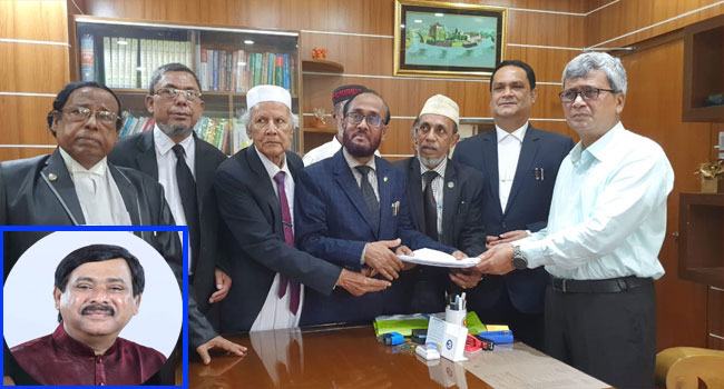 কুমিল্লা সিটি নির্বাচনে মনিরুল হক সাক্কুর মনোনয়নপত্র জমা
