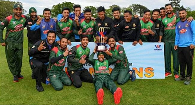 কাকতালীয়! অতিকাকতালীয়!