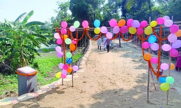 মিরসরাইয়ে তিন দশক পর উন্মুক্ত হলো সড়ক