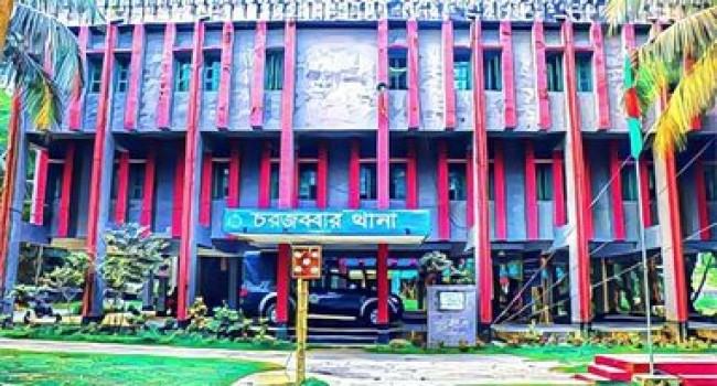 নোয়াখালীতে ধর্ষণের অভিযোগে নির্মাণশ্রমিক গ্রেফতার