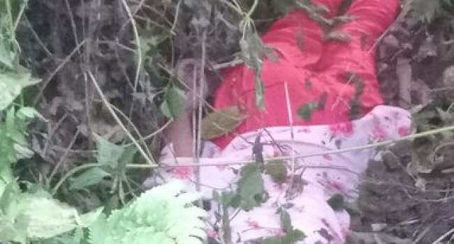 ভালুকায় গর্ত থেকে তরুণীর লাশ উদ্ধার