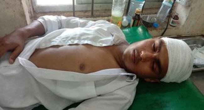 সোনাগাজীতে ছাত্রদল কর্মীর ওপর ছাত্রলীগের হামলা