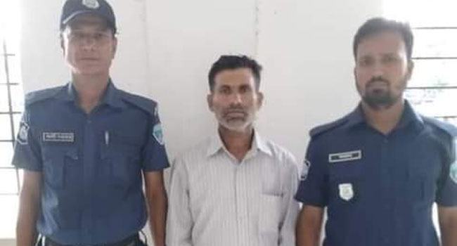 নোয়াখালীতে বড় ভাইকে পিটিয়ে হত্যার ঘটনায় ছোট ভাই গ্রেফতার