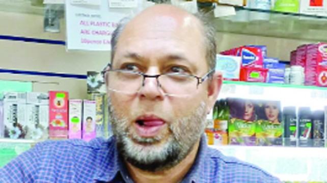বাঙালির নয়ন বাঙালি খোঁজে