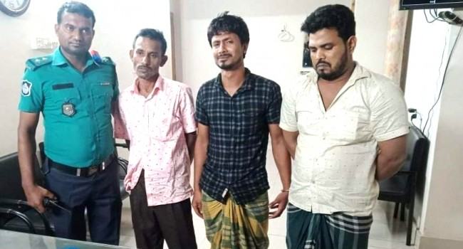 গাজীপুরে ৪২২৫ পিস ইয়াবাসহ ৩ মাদক কারবারি গ্রেফতার