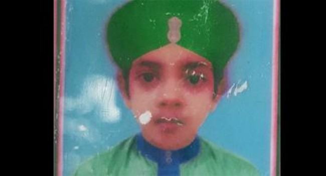 লোহার পাইপের আঘাতে প্রাণ গেল শিশুর