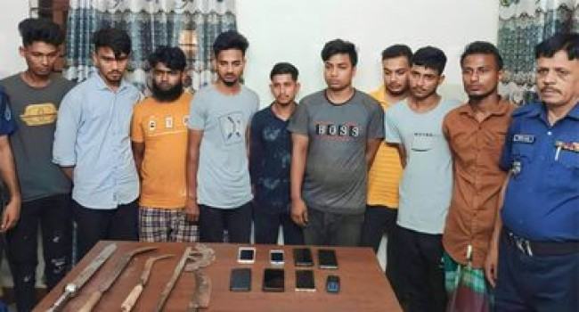 সোনারগাঁওয়ে ডাকাতির প্রস্তুতিকালে গ্রেফতার ৯