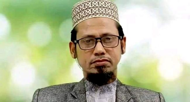 ঢাকা বিভাগের শ্রেষ্ঠ শিক্ষক ড. নজরুল ইসলাম