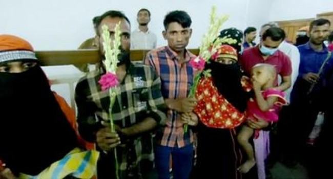 ব্যতিক্রমী রায়ে ৪৫ দম্পতিকে সংসারে ফিরিয়ে দিলেন আদালত