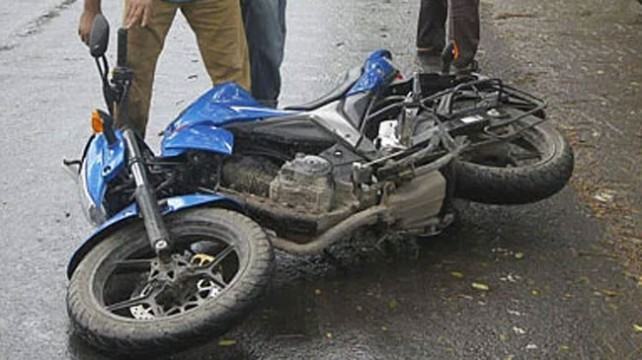 সড়ক দুর্ঘটনায় প্রাণ হারালেন এনজিও কর্মকর্তা