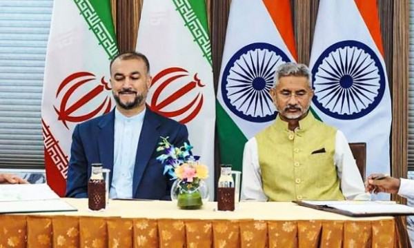 ভারত সফরে ইরানের পররাষ্ট্রমন্ত্রী জয়শঙ্করের সাথে বৈঠক