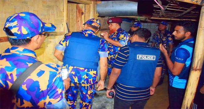 উখিয়ায় রোহিঙ্গা হেডমাঝিকে কুপিয়ে হত্যা