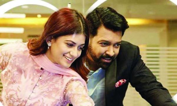 এখনো অনুভবে, ভালোলাগায় তাহসান