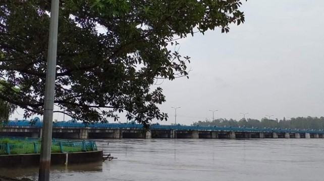 পানি বাড়ছে তিস্তায়, খুলে দেয়া হলো সব জলকপাট