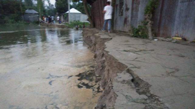 দ্রুত বাড়ছে যমুনার পানি, ভাঙছে বসতঘর