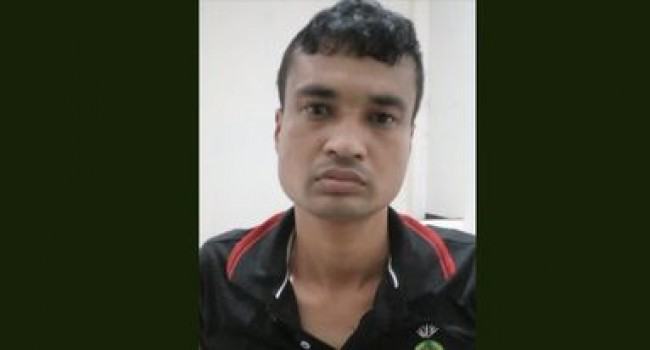 আশুলিয়ায় র‌্যাব পরিচয়ে চাঁদাবাজির সময় যুবক গ্রেফতার