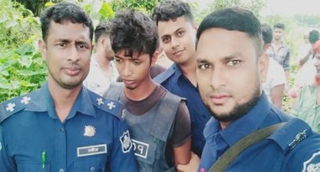 বিয়ের চাপ দেয়ায় তালাকপ্রাপ্তা নারীকে হত্যা, প্রেমিক গ্রেফতার