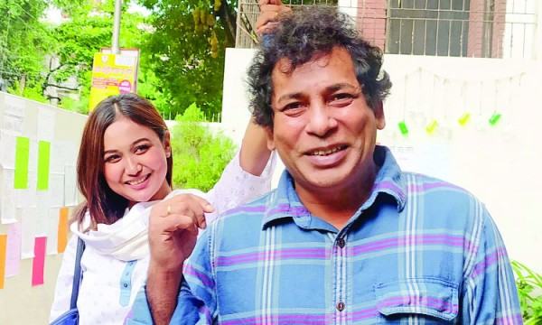 ‘আমার আপনজন’-এ মোশাররফ করিম ও চমক