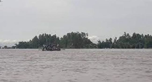 নীলফামারীতে ভয়াবহ বন্যা : ৪ হাজার পরিবার পানিবন্দি