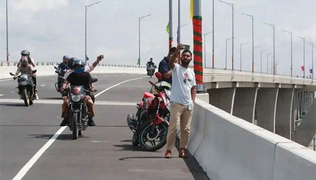 সোমবার থেকে পদ্মা সেতুতে মোটরসাইকেল চলাচল নিষিদ্ধ