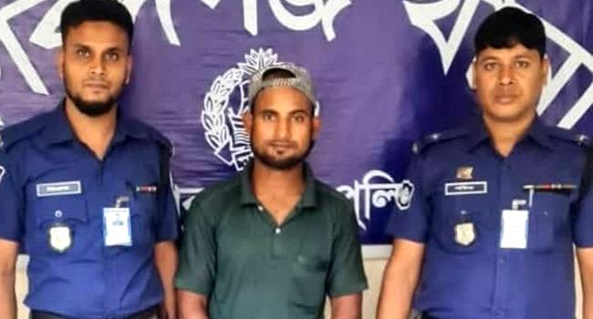 চাঁদপুরে প্রধানমন্ত্রীকে হত্যার হুমকিদাতা যুবক গ্রেফতার