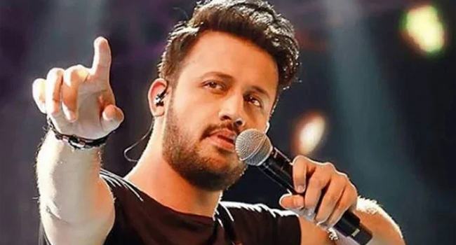 দীর্ঘ দিন পর ভারতের সঙ্গীতে ফিরেছেন আতিফ আসলাম
