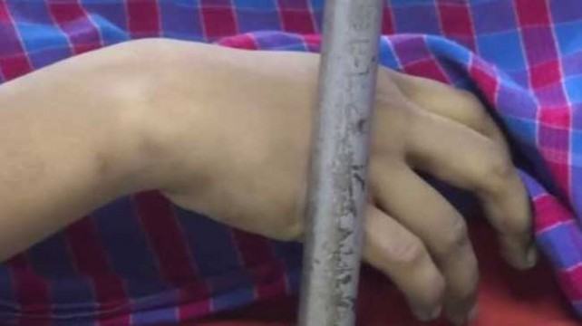 সাভারে তরুণীকে ছুরিকাঘাতে হত্যা