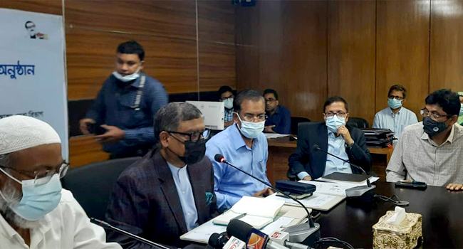 করোনা বাড়তে থাকায় সরকার কিছুটা চিন্তিত : স্বাস্থ্যমন্ত্রী