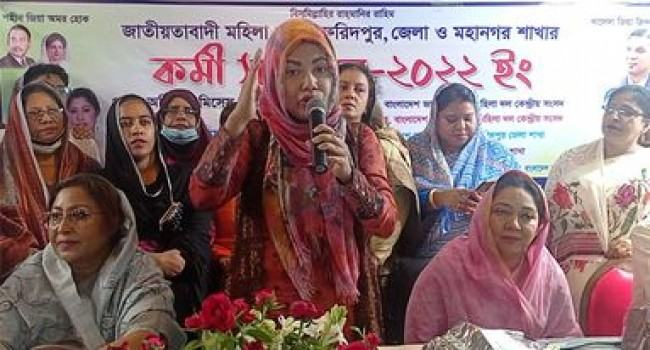 সরকার মেগা প্রকল্পের নামে মেগা দুর্নীতি করছে : আফরোজা আব্বাস