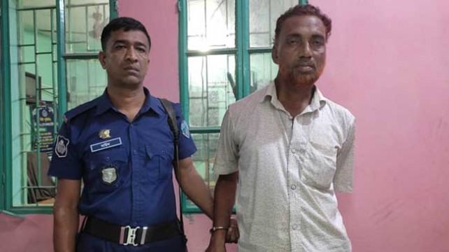 বৃদ্ধের পায়ুপথে টর্চলাইট ঢুকিয়ে নির্যাতন, যুবলীগ নেতা গ্রেফতার