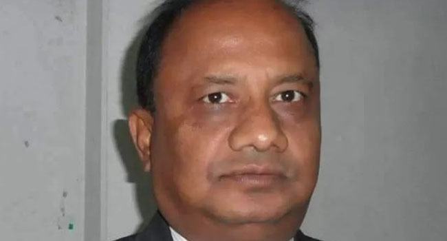 প্রেসক্লাব চত্বরে কেন গায়ে আগুন দিলেন ব্যবসায়ী?