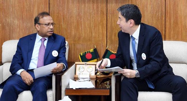 কোরবানির পশুর বর্জ্য রাত ১০টার মধ্যে অপসারণ করতে হবে : স্থানীয় সরকার মন্ত্রী