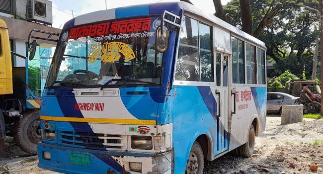 চলন্ত বাস থেকে ফেলে হত্যা : হেলপারের স্বীকারোক্তি, চালক রিমান্ডে