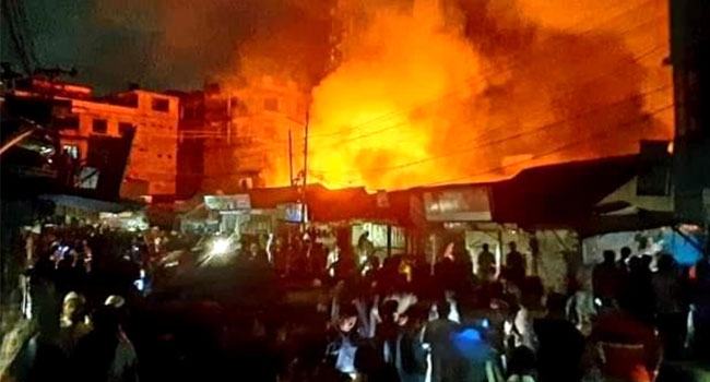 চান্দিনা বাজারে আগুন : ৩৮ ব্যবসায়ীর ১০ কোটি টাকার মালামাল ছাই