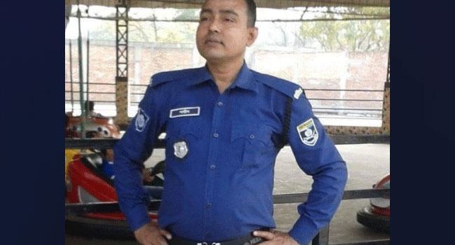 রাণীনগরে সড়ক দুর্ঘটনায় পুলিশ সদস্য নিহত