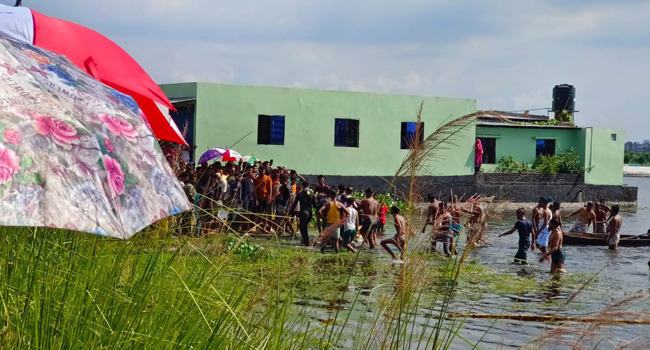গাজীপুরে নাতিকে উদ্ধার করতে গিয়ে দাদার মৃত্যু