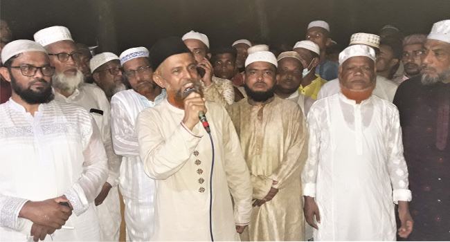 সাবেক শিবির সভাপতি দেলোয়ার হোসেনের মায়ের দাফন সম্পন্ন