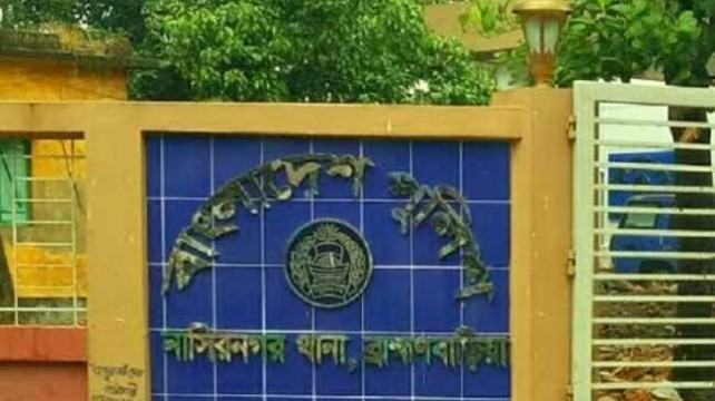 বাথরুমের জায়গা নিয়ে সংঘর্ষে নিহত ১, আহত ২৫