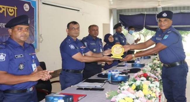 সখীপুর থানার এসআই মনির ৭ বার জেলায় শ্রেষ্ঠ