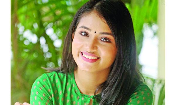 রাজের ‘করাপসন’-এ অনবদ্য ফারিন