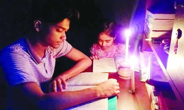 জ্বালানি সঙ্কট তীব্র হচ্ছে
